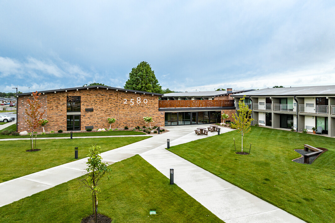 The Howard Apartments in Eau Claire, WI - Foto de edificio