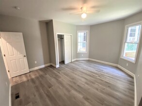 439 E Washington Ln, Unit Unit 1 in Philadelphia, PA - Building Photo - Building Photo