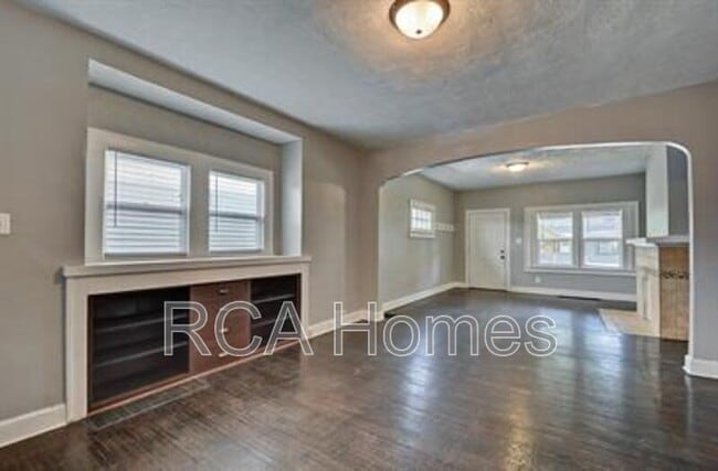 2948 N Park Ave in Indianapolis, IN - Foto de edificio - Building Photo