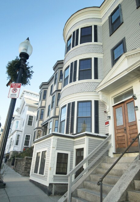 501 E Broadway Photo