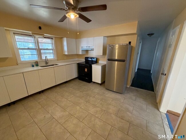 79 Rangely St in West Haven, CT - Building Photo - Building Photo