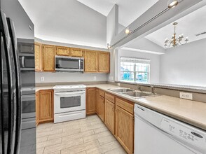 448 Scioto Villa Ln in Columbus, OH - Building Photo - Building Photo