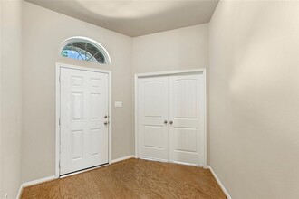 2471 Garden Falls Dr in Conroe, TX - Building Photo - Building Photo