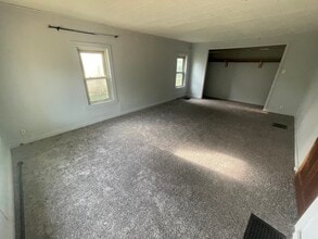 1201 Mc Kinley Ave in Danville, IL - Building Photo - Building Photo