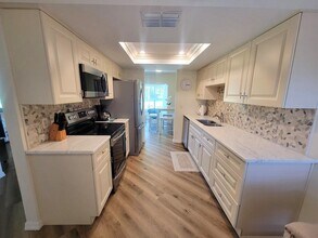 4839 Grist Mill Cir in New Port Richey, FL - Building Photo - Building Photo