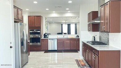 9512 W Fallen Leaf Ln in Peoria, AZ - Building Photo - Building Photo