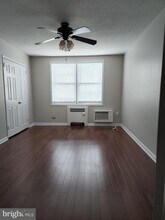 230 N George Mason Dr-Unit -230-4 in Arlington, VA - Foto de edificio - Building Photo