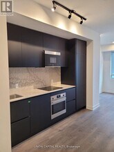 108-1108 Peter St in Toronto, ON - Building Photo - Building Photo