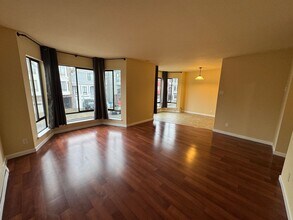 361 3rd Ave in San Francisco, CA - Building Photo - Building Photo