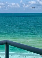 866 Mandalay Ave, Unit Regatta beach club in Clearwater, FL - Building Photo