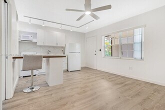 345 Michigan Ave in Miami Beach, FL - Building Photo - Building Photo