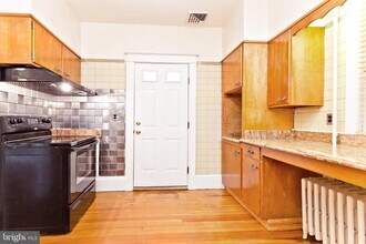 4344 Old Dominion Dr in Arlington, VA - Building Photo - Building Photo