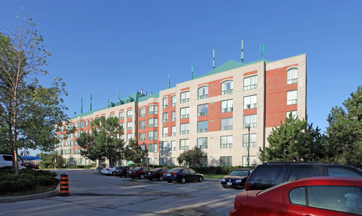 Hagerman Corners in Markham, ON - Building Photo