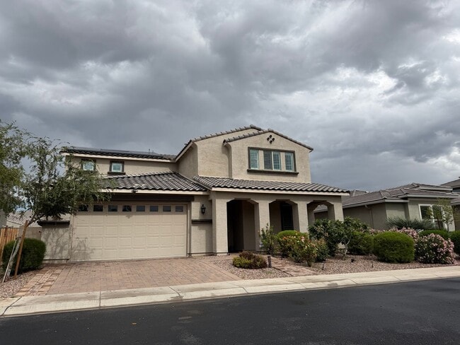 property at 1322 E Gemini Pl