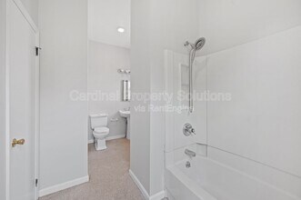 3158 Montana Ave in Cincinnati, OH - Building Photo - Building Photo