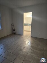1036 Ross Ave in El Centro, CA - Building Photo - Building Photo