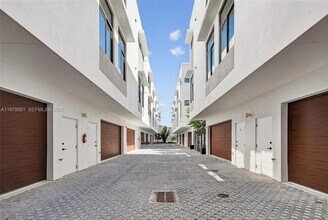 529 NE 61st St in Miami, FL - Building Photo - Building Photo