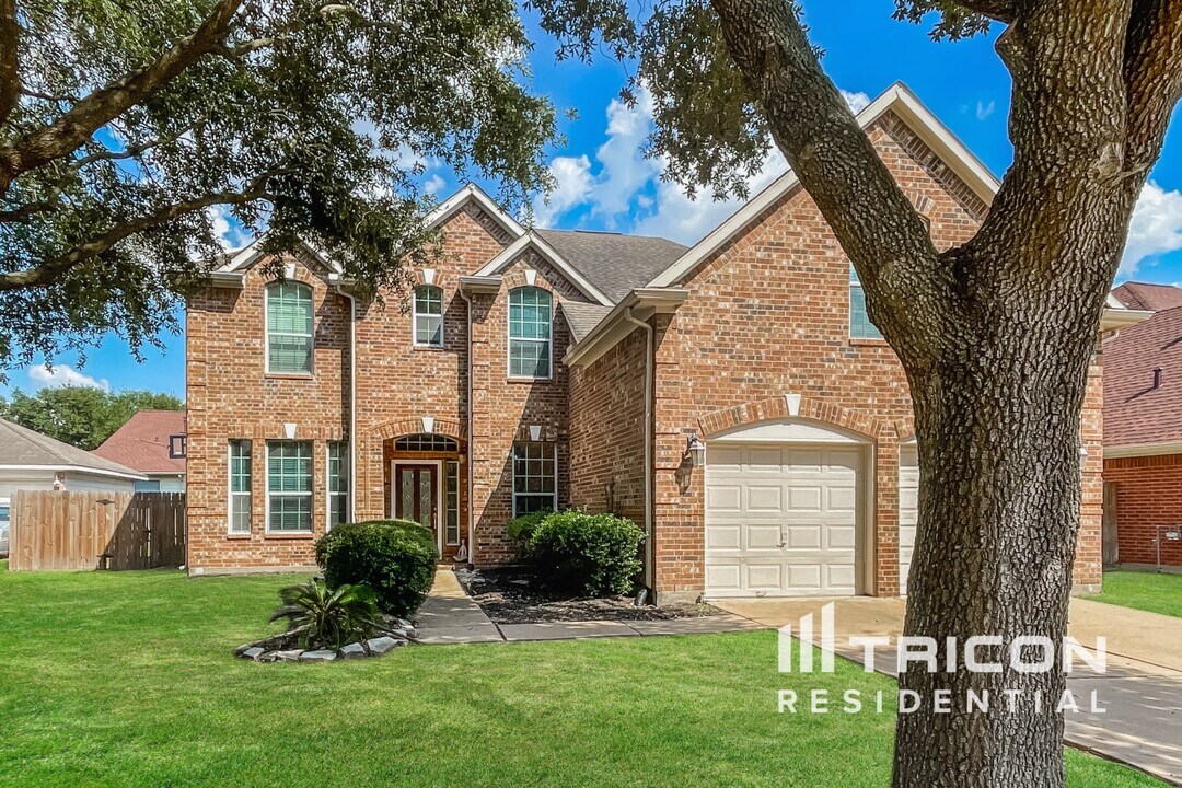 7506 Parkcross Pl in Cypress, TX - Foto de edificio