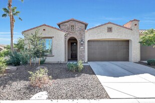 16907 W Holly St in Goodyear, AZ - Building Photo