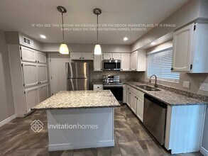 17226 N 37th St in Phoenix, AZ - Building Photo - Building Photo