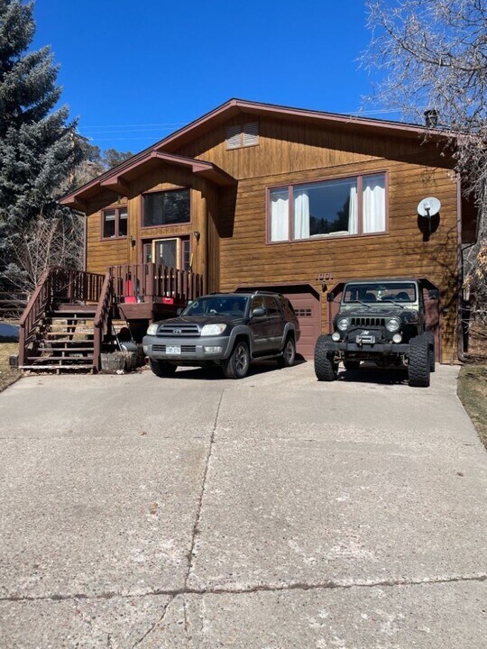 1001 Walz Ave in Glenwood Springs, CO - Building Photo