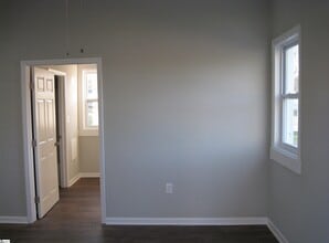 1 Bollinger St in Pelzer, SC - Building Photo - Building Photo
