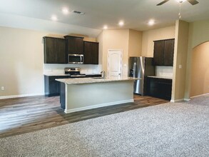 214 Lk Rdg Dr in Princeton, TX - Building Photo - Building Photo