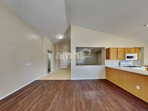 12724 W Flores Dr in El Mirage, AZ - Building Photo - Building Photo