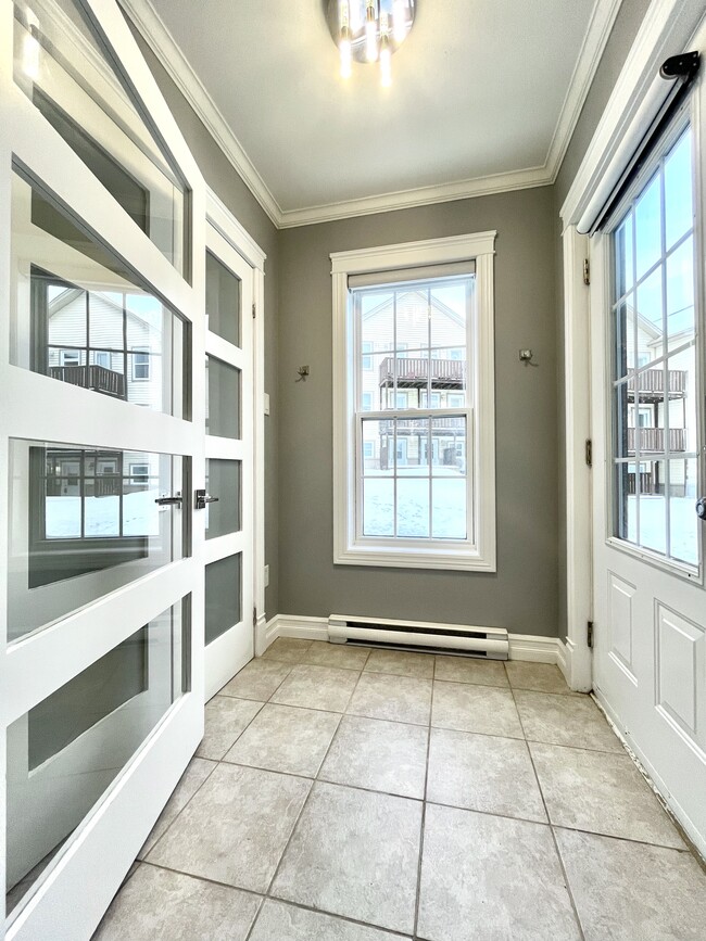 1539 Topsail Rd in Paradise, NL - Building Photo - Building Photo