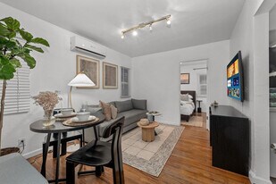 334-40 Langley St in San Diego, CA - Building Photo