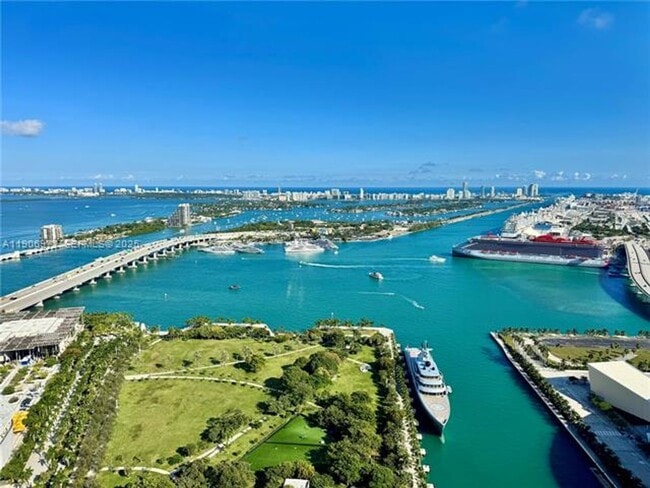 property at 900 Biscayne Blvd