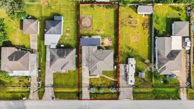 5635 Mc Cracken Rd in Houston, TX - Building Photo - Building Photo