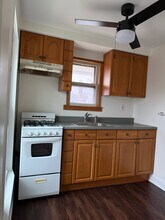 426 E Benton St in Aurora, IL - Foto de edificio - Building Photo