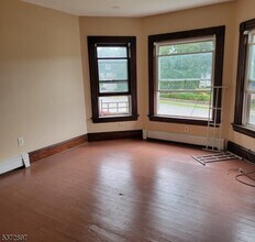 93 Allen St in Netcong, NJ - Building Photo - Building Photo