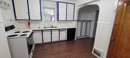 1014 Birchmont Dr NE in Bemidji, MN - Building Photo - Building Photo