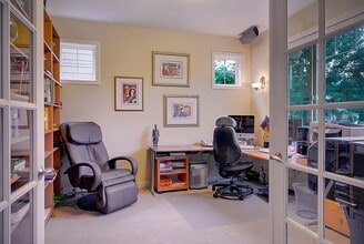 6453 193rd Pl NE in Redmond, WA - Building Photo - Building Photo