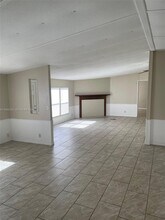 8638 Gibson Oaks Dr in Lakeland, FL - Building Photo - Building Photo