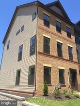 22620 Tate St in Clarksburg, MD - Building Photo - Building Photo