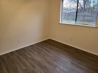 1005 Georgian Rd E photo'