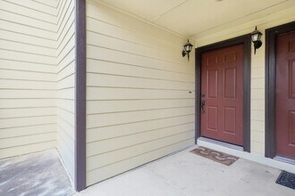 2542 Babcock Rd in San Antonio, TX - Building Photo - Building Photo