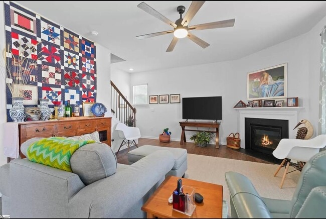 211 Darrowby Wy in Simpsonville, SC - Building Photo - Building Photo