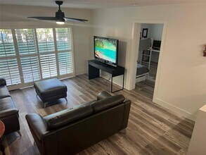 2005 SE 10th Ave in Fort Lauderdale, FL - Building Photo - Building Photo