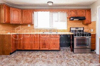 5569 Rockdale Rd in Bessemer, AL - Building Photo - Building Photo