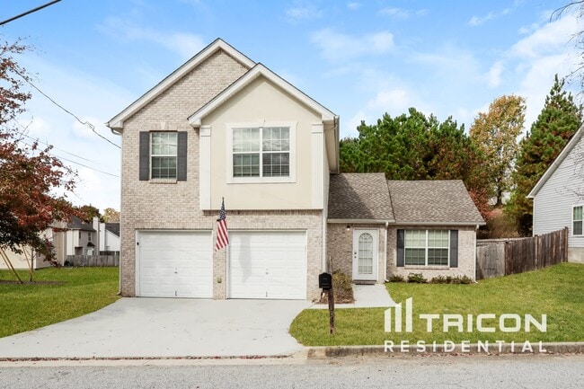property at 2135 Mulberry Ln