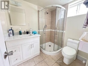 50 Guild Hall Dr in Toronto, ON - Building Photo - Building Photo