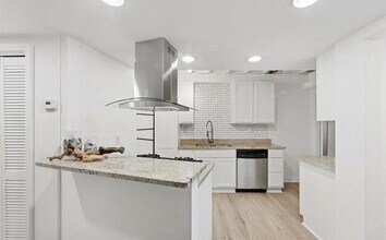 799 Barnett St NE in Atlanta, GA - Building Photo - Building Photo