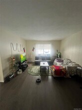 22 Brittany Dr in Middletown, NY - Building Photo - Building Photo