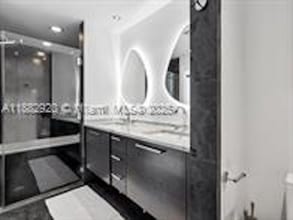 900 Biscayne Blvd, Unit 5507 in Miami, FL - Building Photo - Building Photo