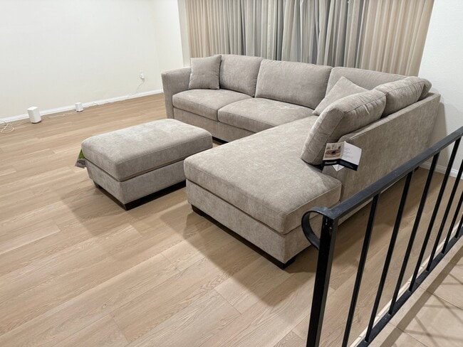 750 Kostner Dr in San Diego, CA - Foto de edificio - Building Photo