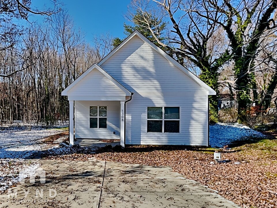 1308 7th St in Statesville, NC - Building Photo